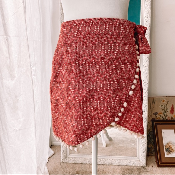 ASOS Tribal Set - Picture 3 of 3